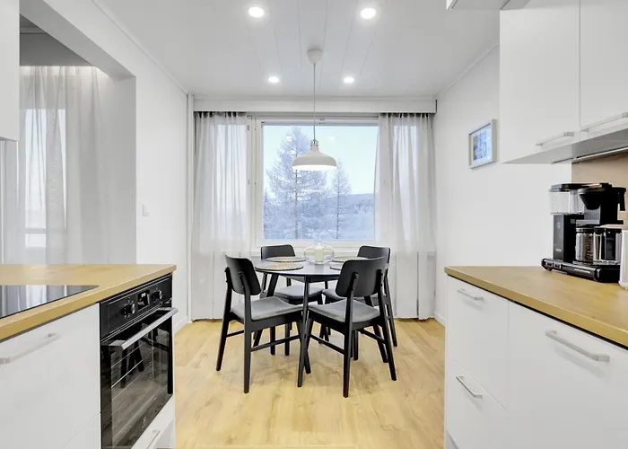 דירה New! Koda Aava - Parking, River View, Luxe רובניימי